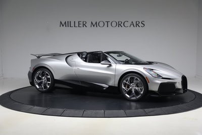2025 Bugatti Mistral Base