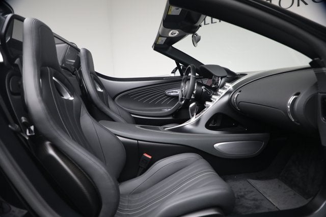 2025 Bugatti Mistral Base