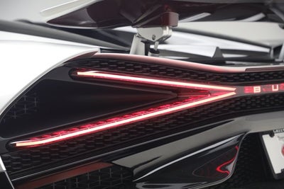 2025 Bugatti Mistral Base