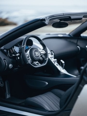 2025 Bugatti Mistral Base