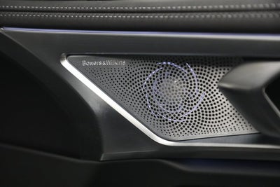 2022 BMW M8 Competition