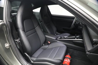 2022 Porsche 911 Carrera