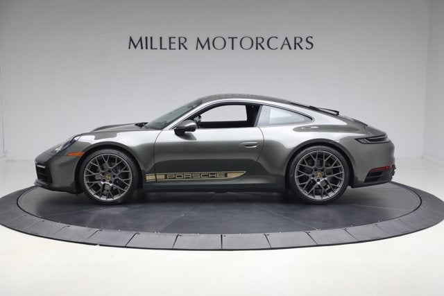 2022 Porsche 911 Carrera