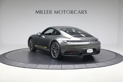 2022 Porsche 911 Carrera