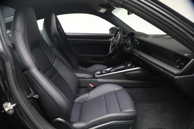 2025 Porsche 911 Carrera