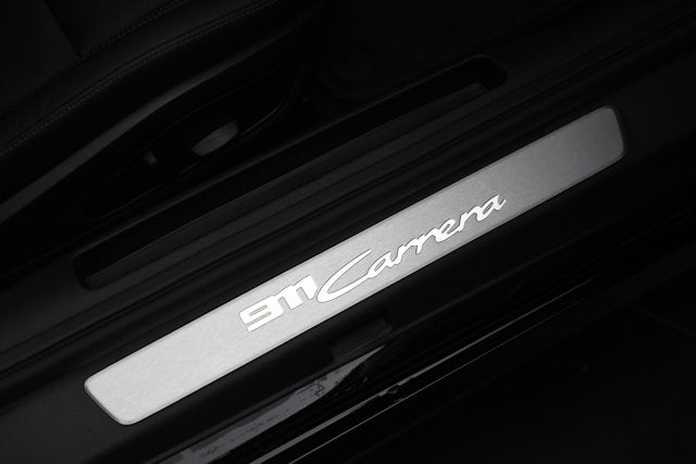 2025 Porsche 911 Carrera