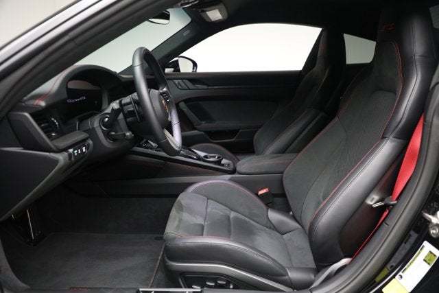 2025 Porsche 911 Carrera GTS
