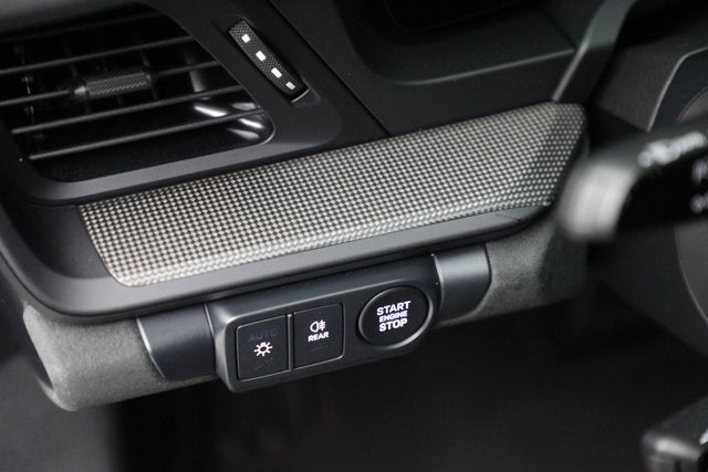 2025 Porsche 911 Carrera GTS