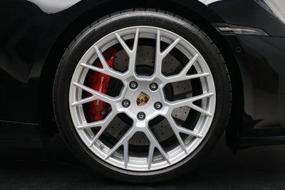 2025 Porsche 911 Carrera GTS