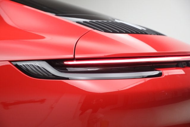 2022 Porsche 911 Carrera 4 GTS