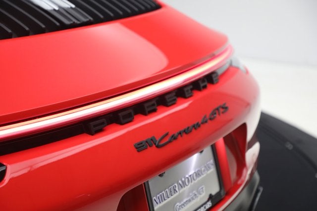 2022 Porsche 911 Carrera 4 GTS