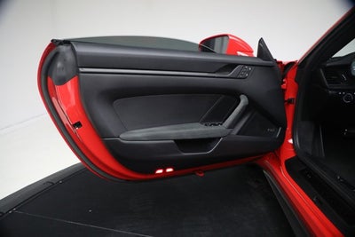 2022 Porsche 911 Carrera 4 GTS