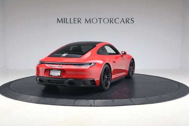 2022 Porsche 911 Carrera 4 GTS