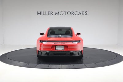 2022 Porsche 911 Carrera 4 GTS