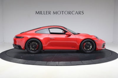 2022 Porsche 911 Carrera 4 GTS