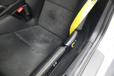 2016 Porsche Cayman GT4
