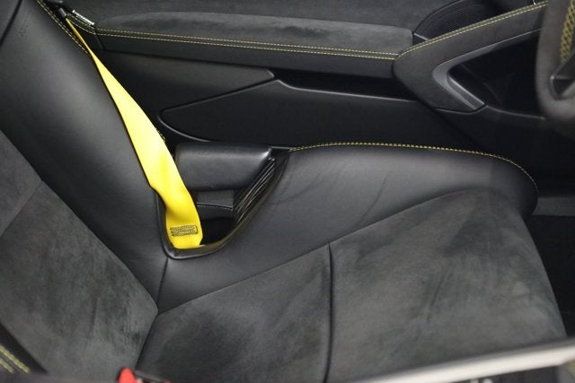 2016 Porsche Cayman GT4