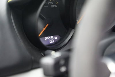 2016 Porsche Cayman GT4