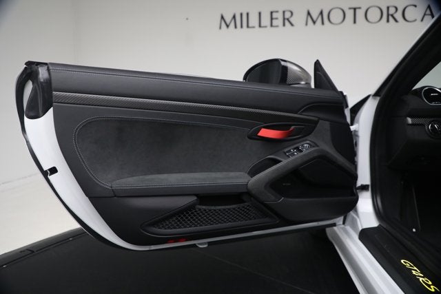 2023 Porsche 718 Cayman GT4 RS