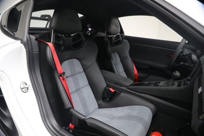 2023 Porsche 718 Cayman GT4 RS