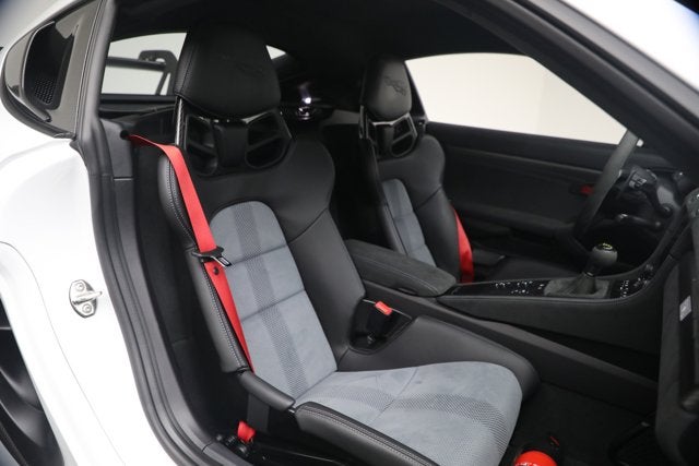 2023 Porsche 718 Cayman GT4 RS