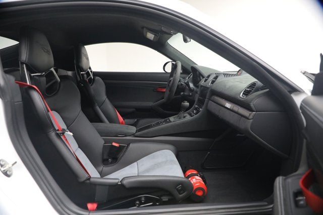 2023 Porsche 718 Cayman GT4 RS