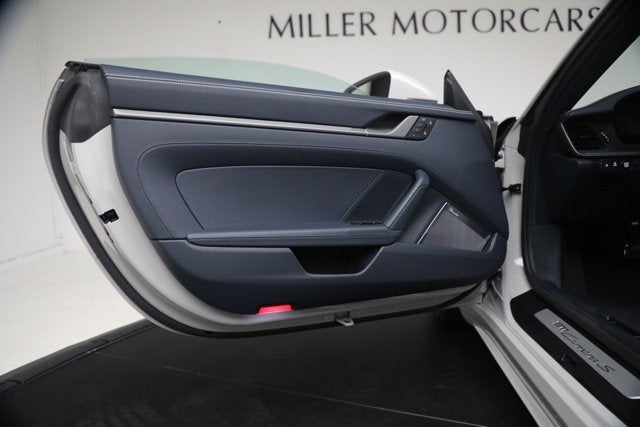 2025 Porsche 911 Carrera S