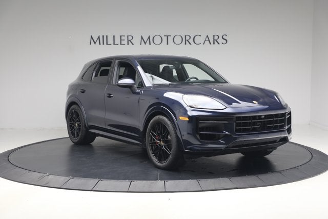 2024 Porsche Cayenne S