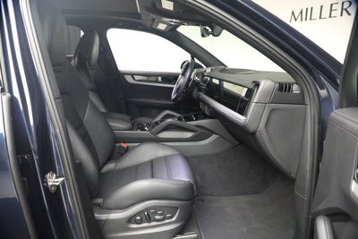 2024 Porsche Cayenne S