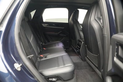 2024 Porsche Cayenne S