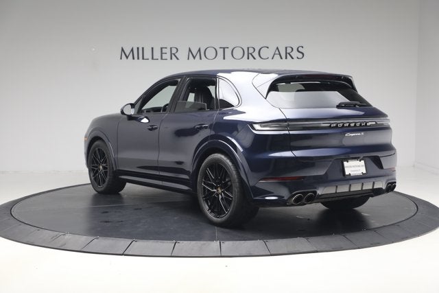2024 Porsche Cayenne S