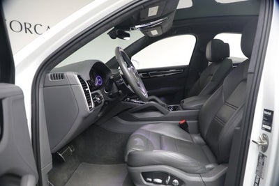 2021 Porsche Cayenne GTS Coupe