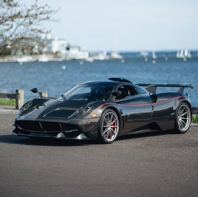 2014 Pagani Huayra Coupe Base
