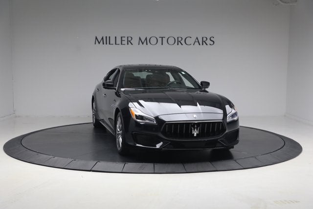 2022 Maserati Quattroporte Modena Q4