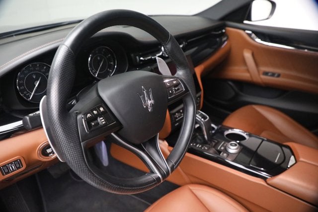 2022 Maserati Quattroporte Modena Q4