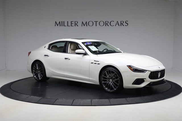 2022 Maserati Ghibli Modena Q4
