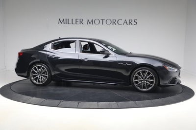 2023 Maserati Ghibli Modena Q4