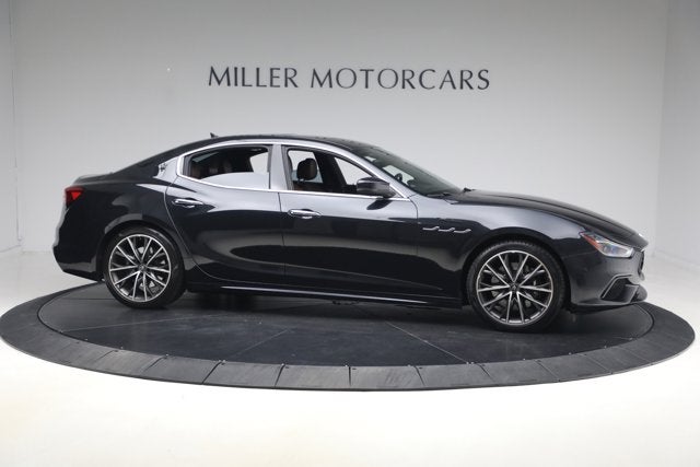2023 Maserati Ghibli Modena Q4