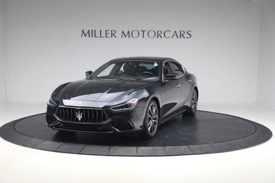 2023 Maserati Ghibli Modena Q4