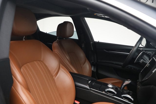 2023 Maserati Ghibli Modena Q4