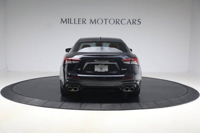 2023 Maserati Ghibli Modena Q4