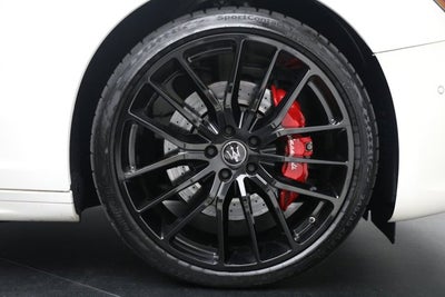 2022 Maserati Ghibli Modena Q4