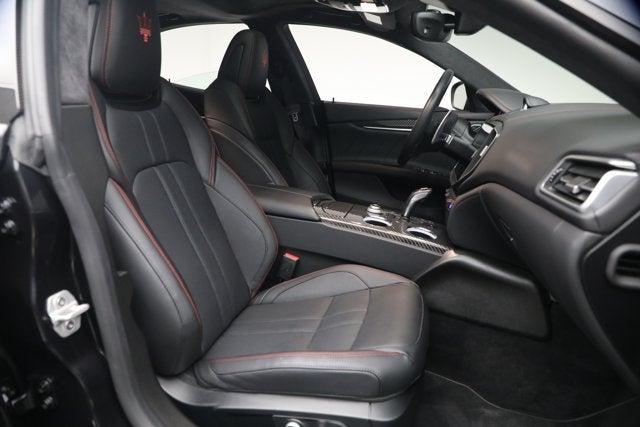 2023 Maserati Ghibli Modena Q4