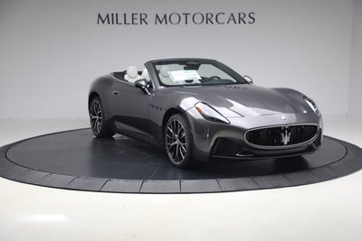 2026 Maserati GranCabrio Modena