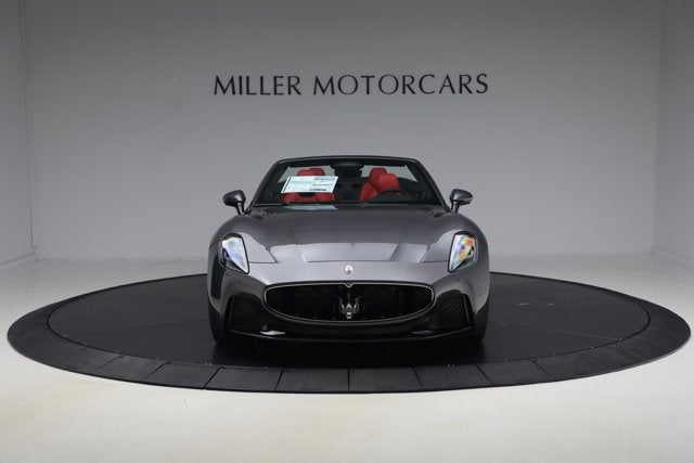 2026 Maserati GranCabrio Modena