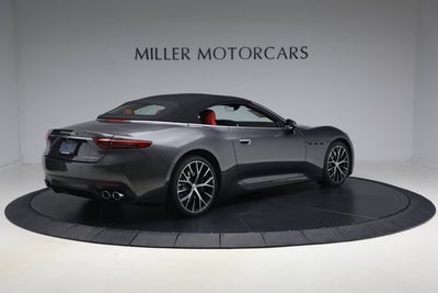 2026 Maserati GranCabrio Modena