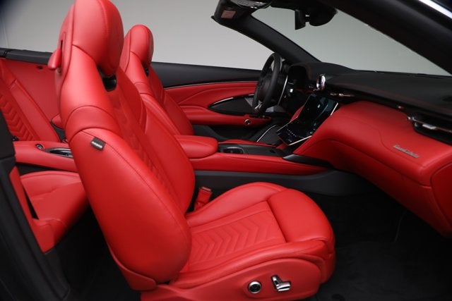 2026 Maserati GranCabrio Modena