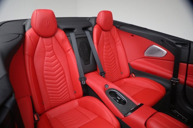 2026 Maserati GranCabrio Modena