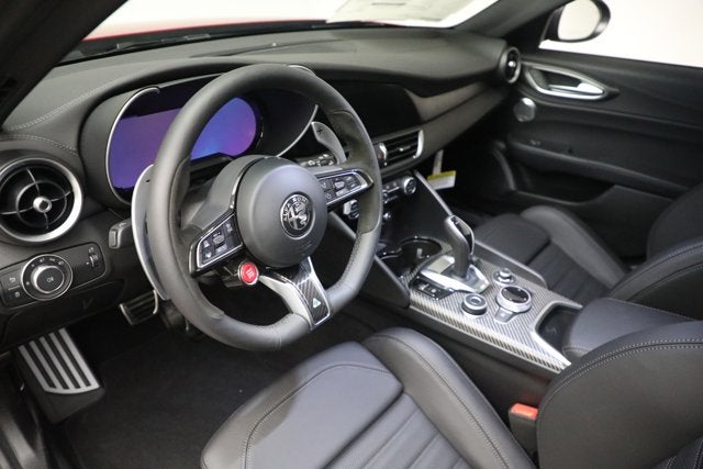 2024 Alfa Romeo Giulia Quadrifoglio