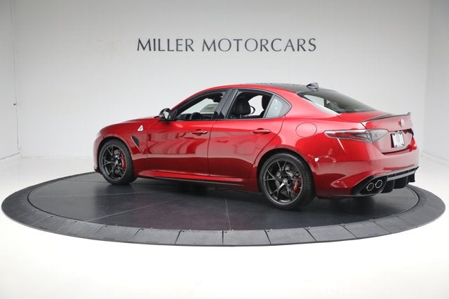2024 Alfa Romeo Giulia Quadrifoglio